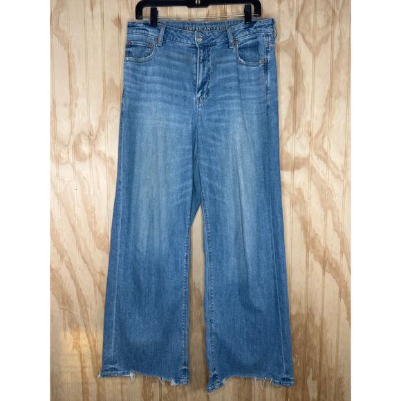 American Eagle Y2K Super High-Rise Wide Leg Baggy Jeans Size 8 Distressed Hem - Picture 1 of 10